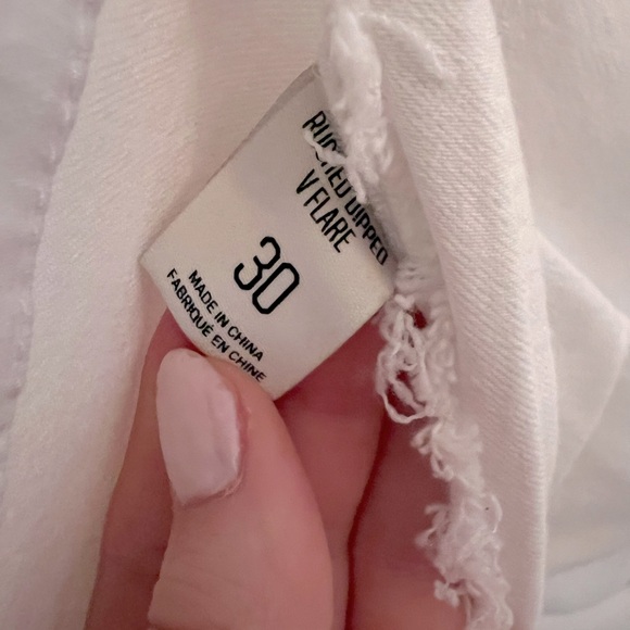 Urban Outfitters BDG Stretchy Ruched V-Front Flare Jean White 30 - Picture 7 of 11